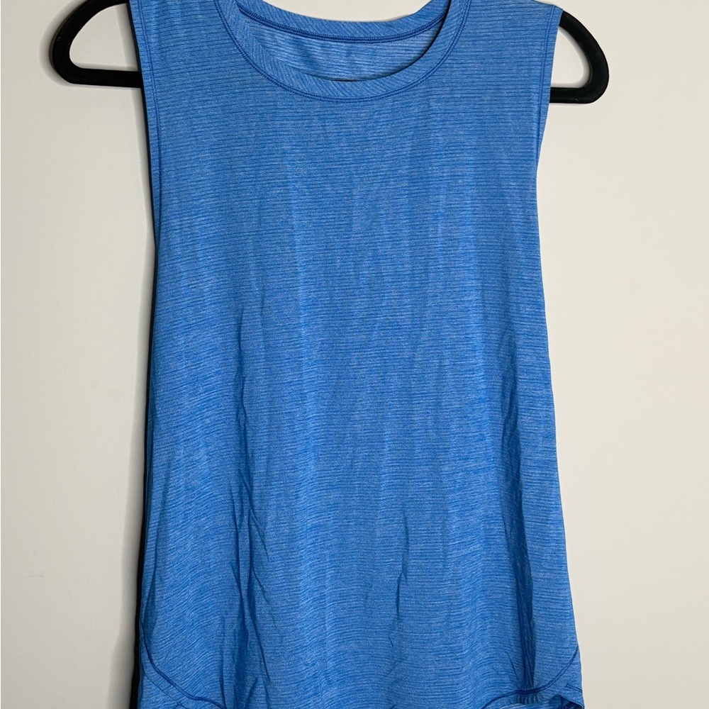 Lululemon In A Cinch Tank Size 8 - Picture 3 of 8